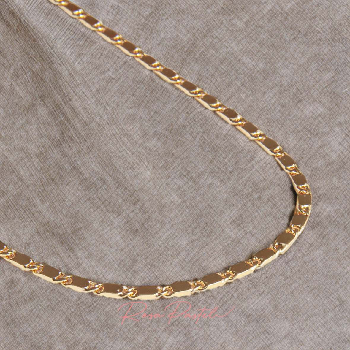 Cadena en baño de oro 18k