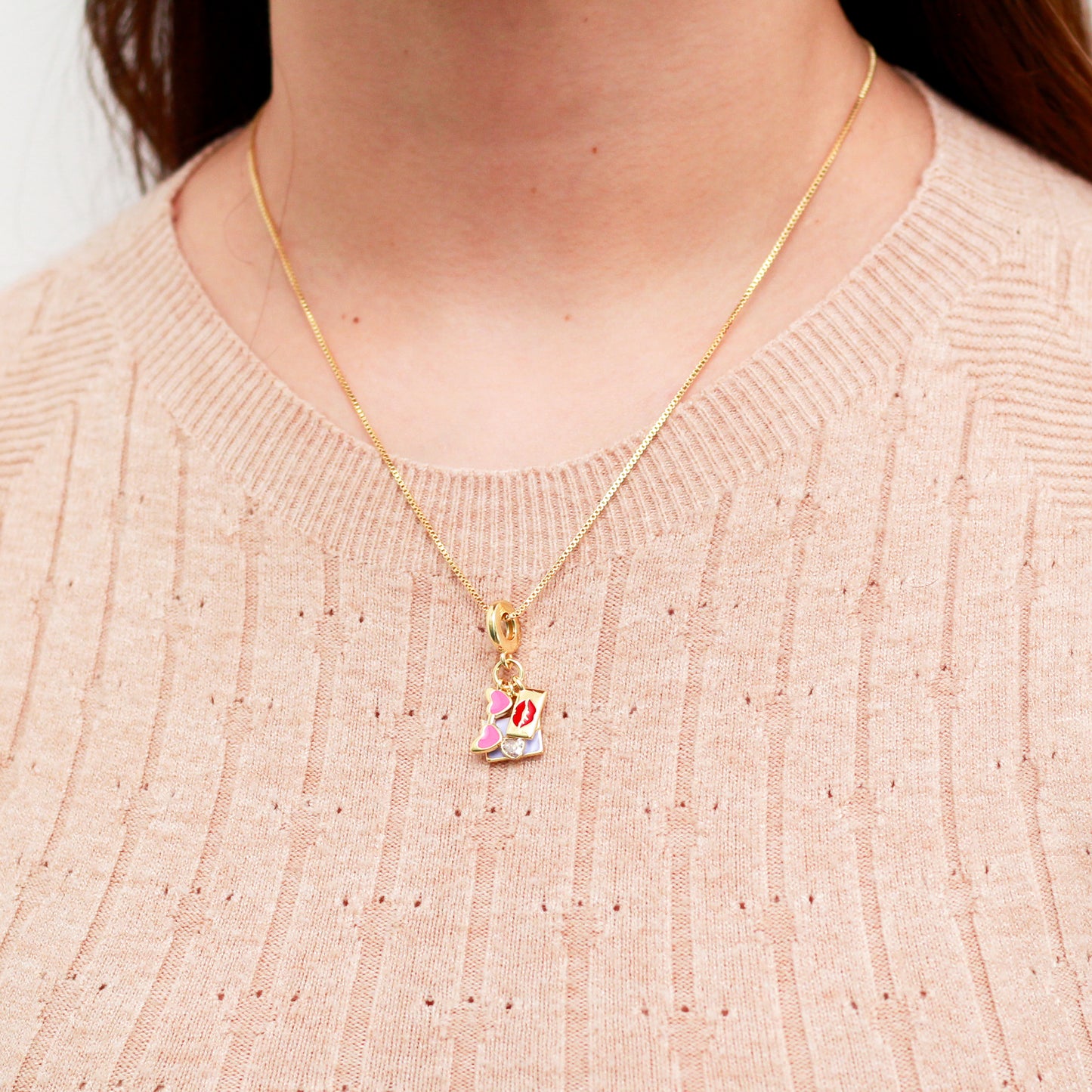 Collar en baño de oro 18k