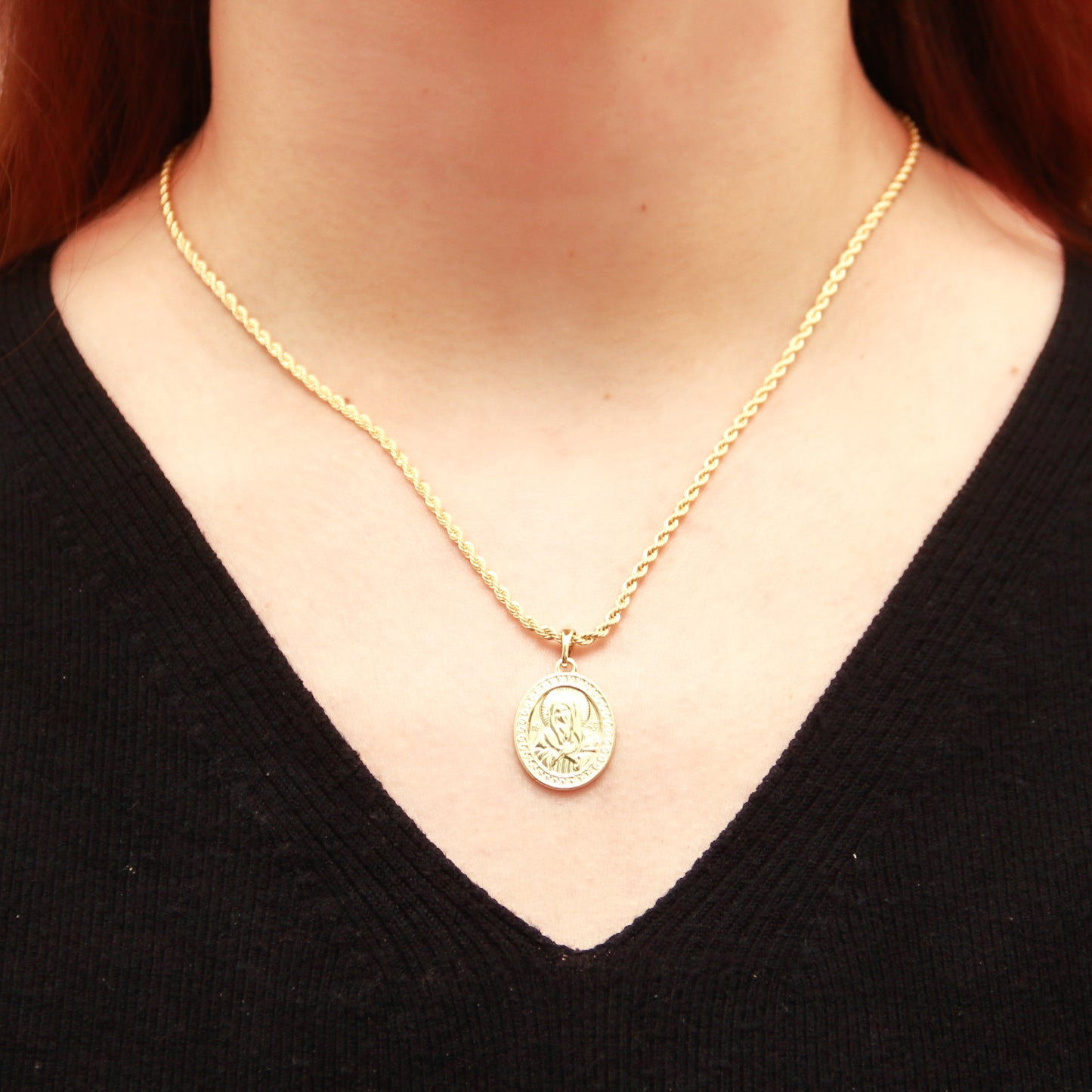 Collar en baño de oro 18k