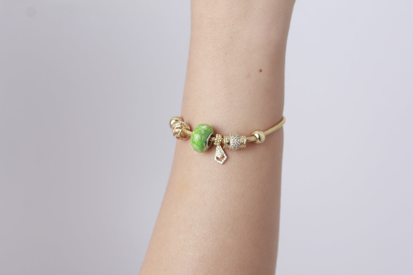 Pulsera en baño de oro 18k