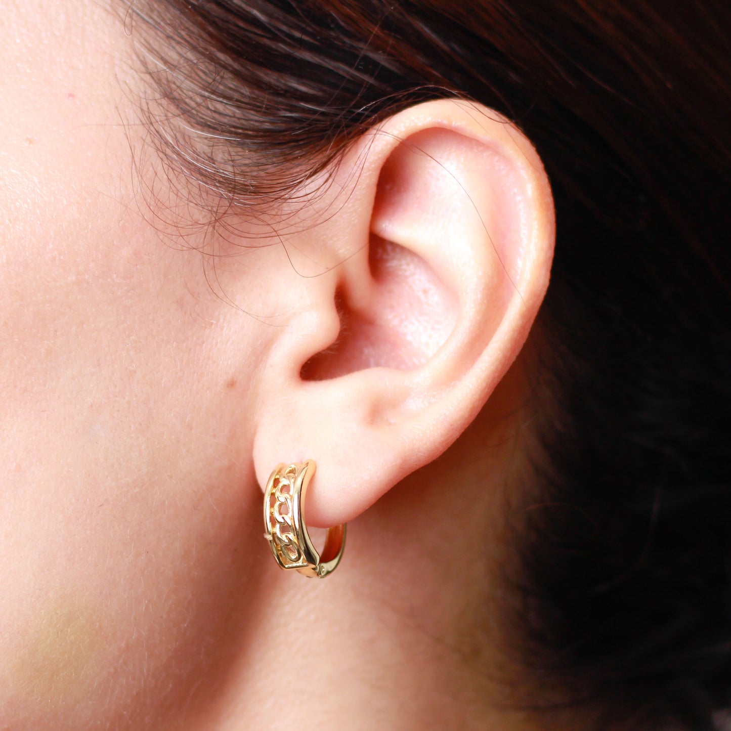 Arete en baño de oro 18k