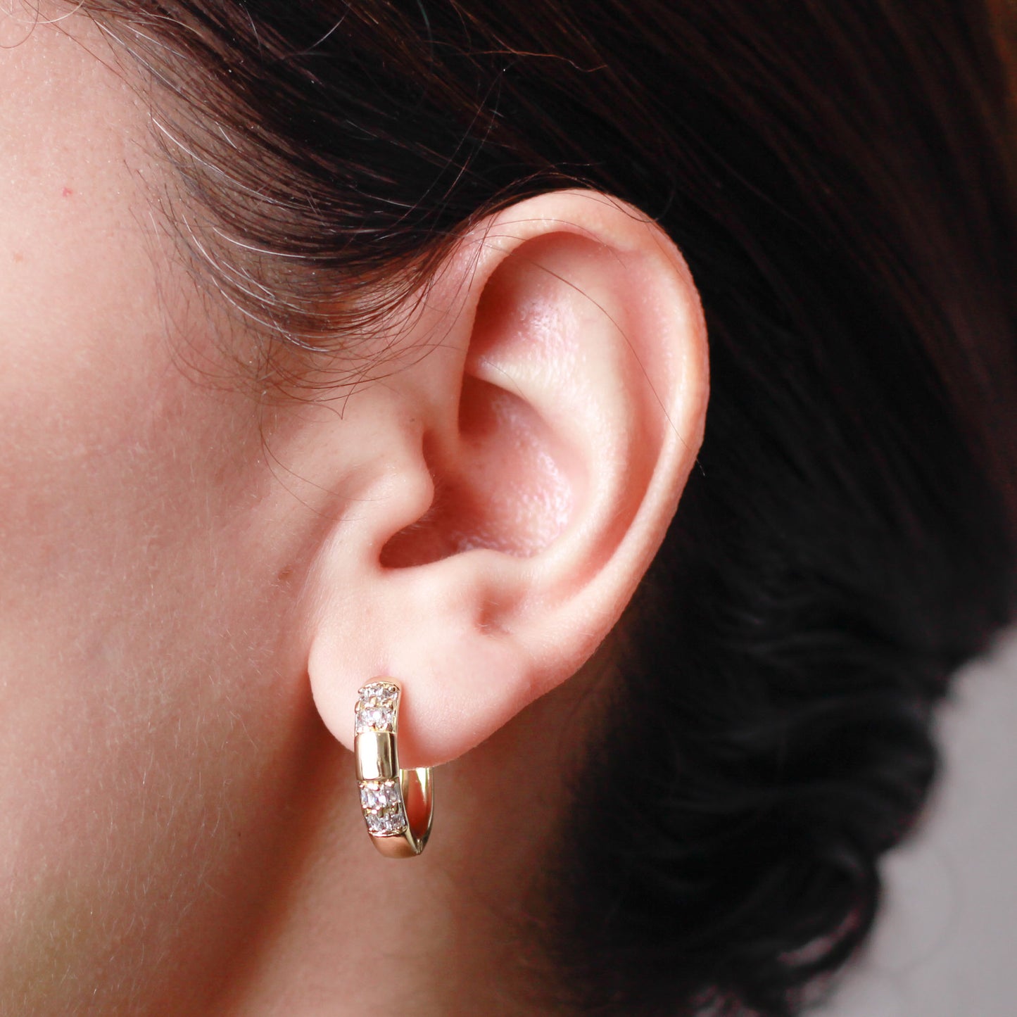 Arete en baño de oro 18k