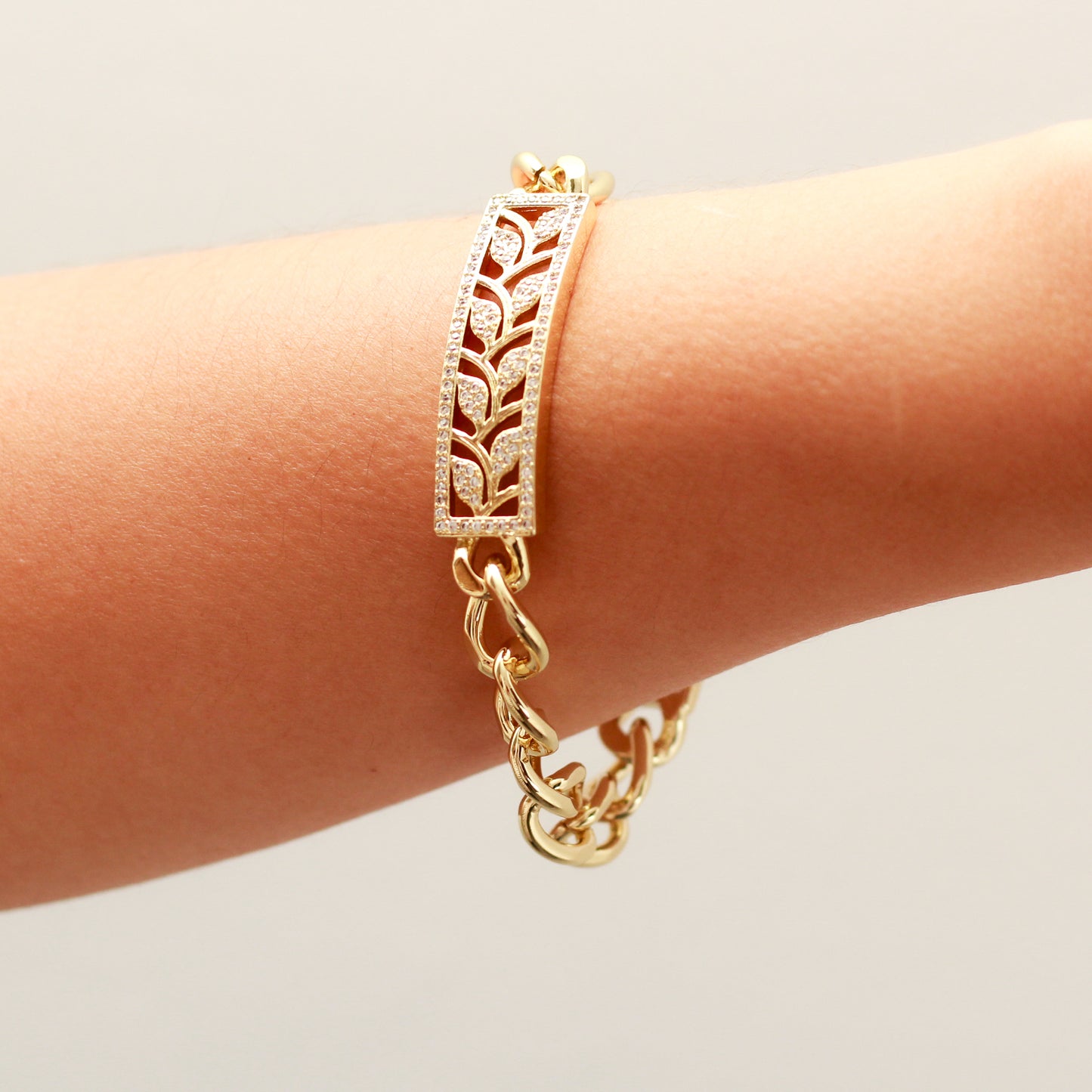 Pulsera en baño de oro 18k