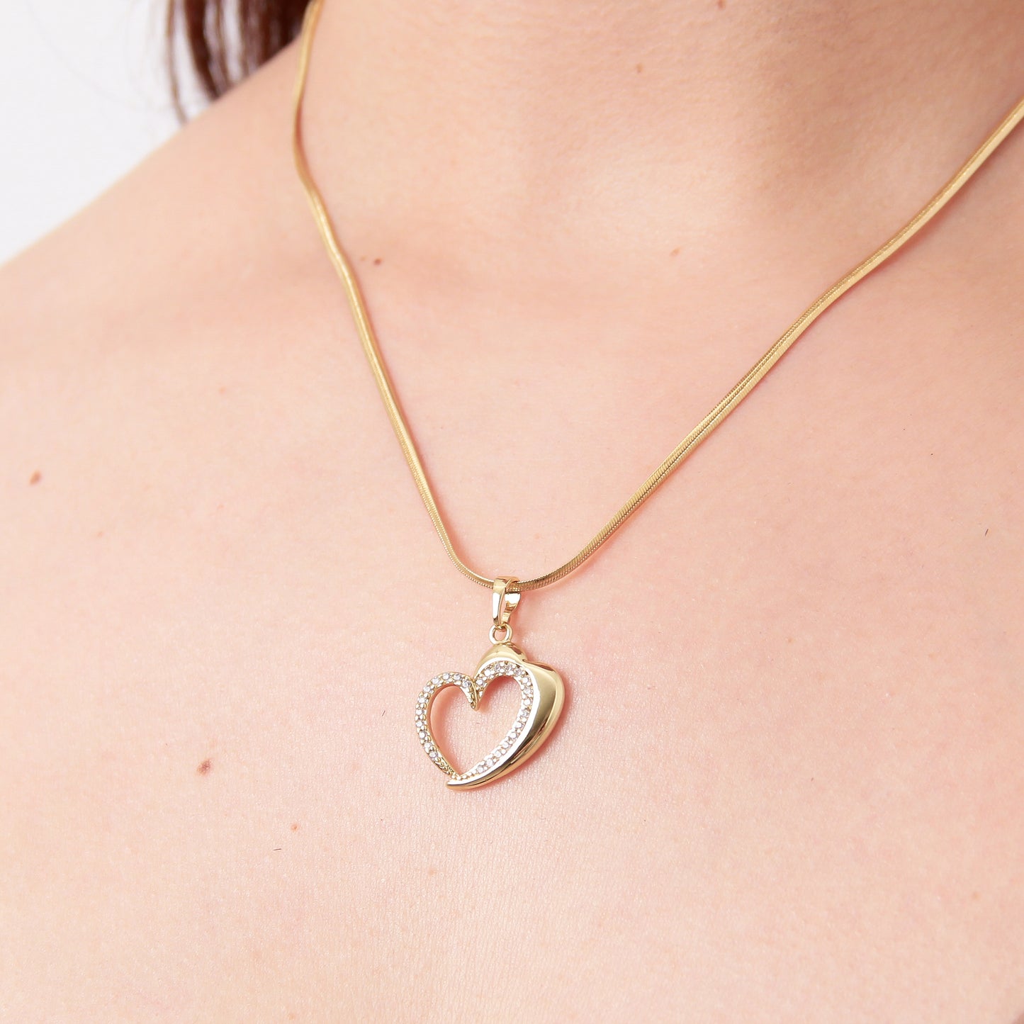 Collar en baño de oro 18k