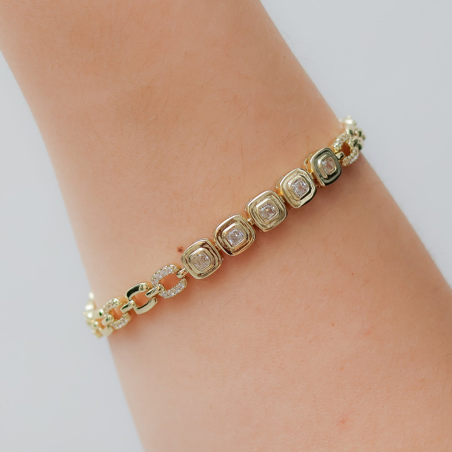Pulsera en baño de oro 18k