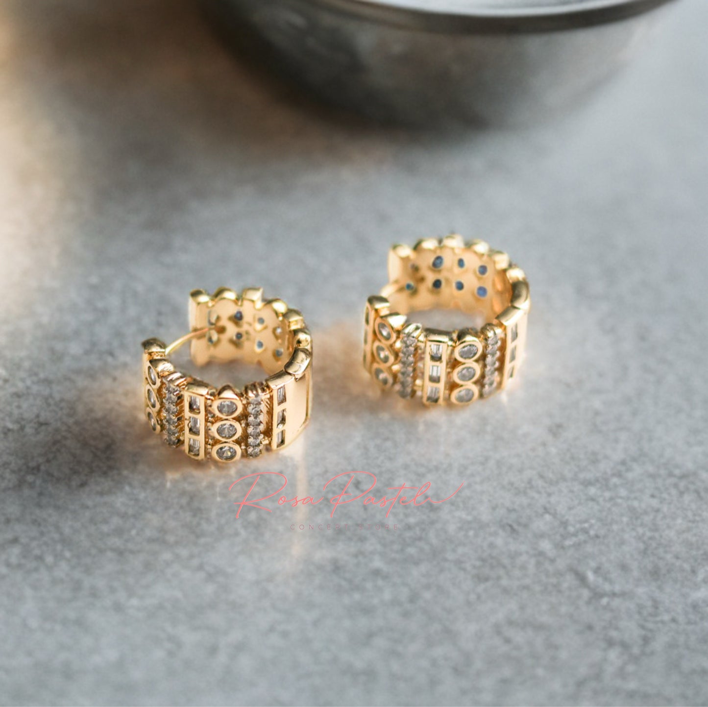 Arete en baño de oro 18 k
