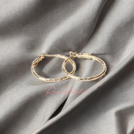 Arete en baño de oro 18k