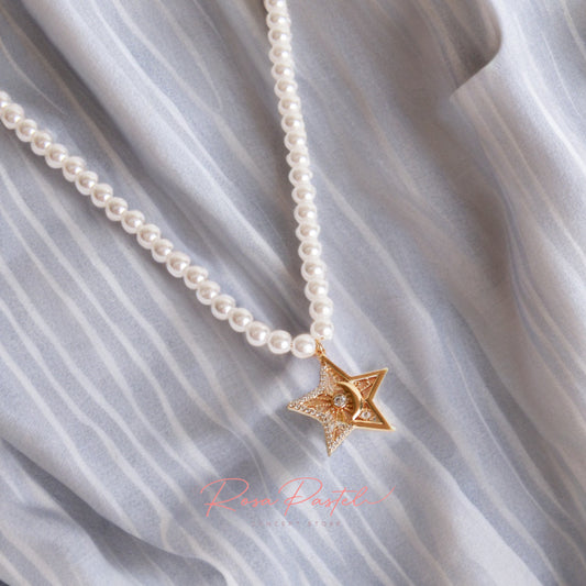 Collar en baño de oro 18k