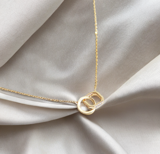 Collar en baño de oro 18k