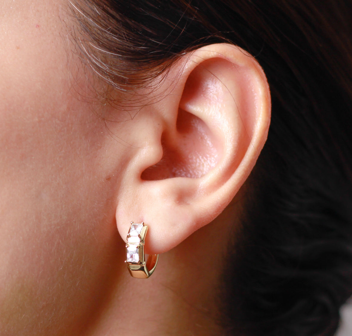 Arete en baño de oro 18k