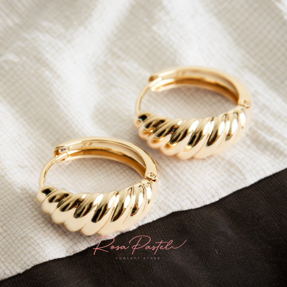 Arete en baño de oro 18k