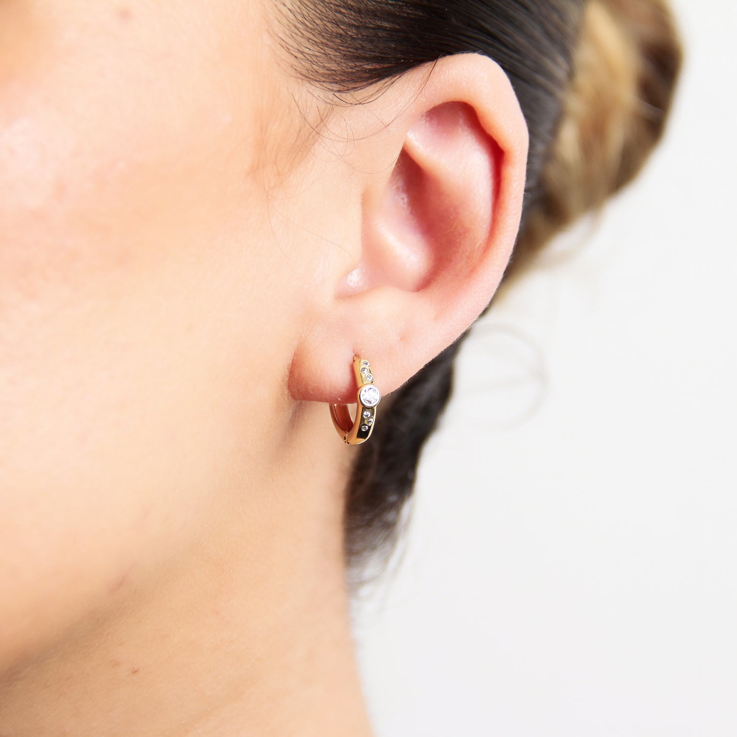 Arete en baño de oro 18K