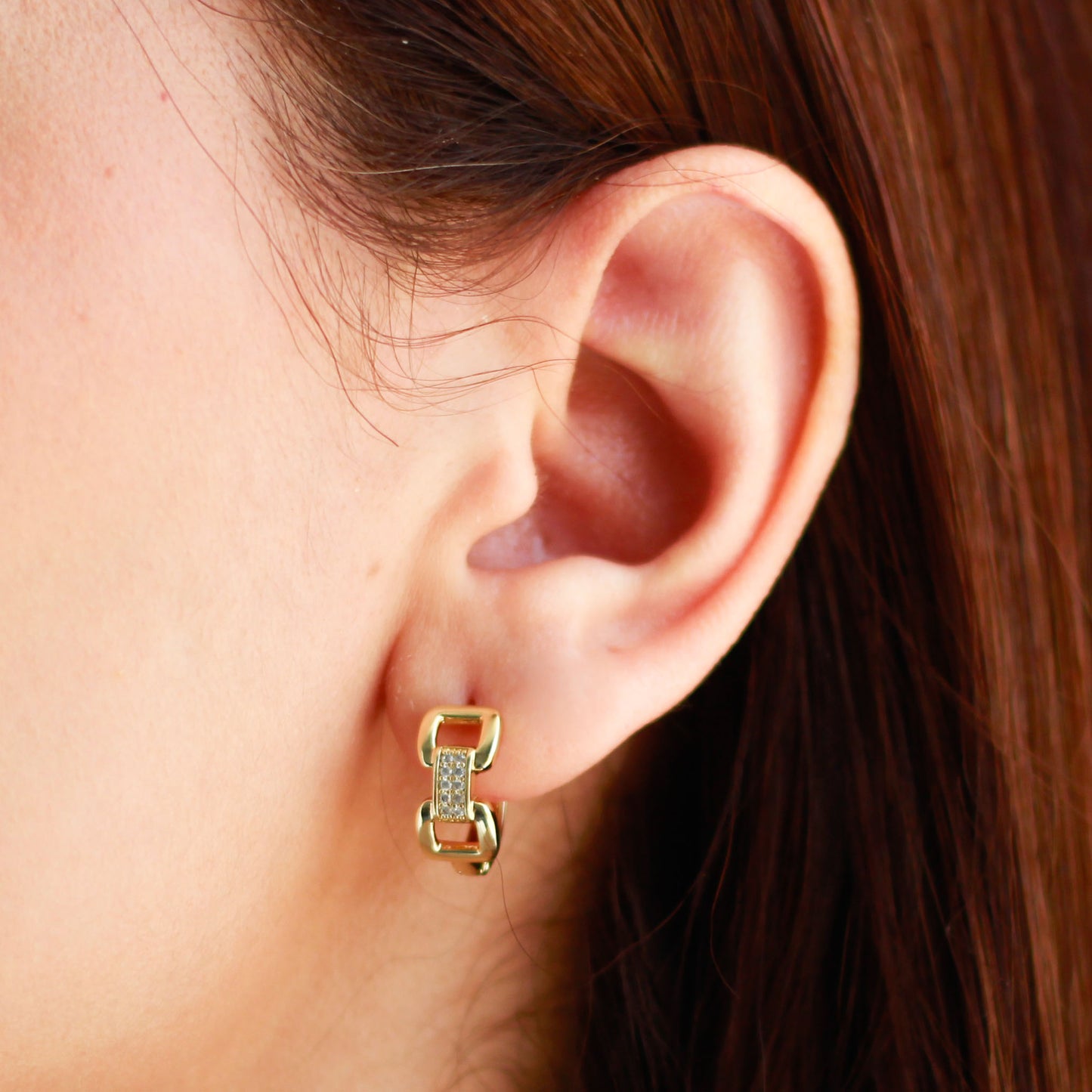 Arete en baño de oro 18k