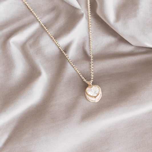 Collar en baño de oro 18k