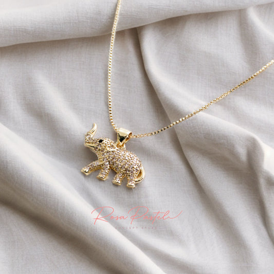 Collar en baño de oro 18k