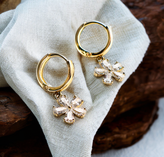 Arete en baño de oro 18 kilates