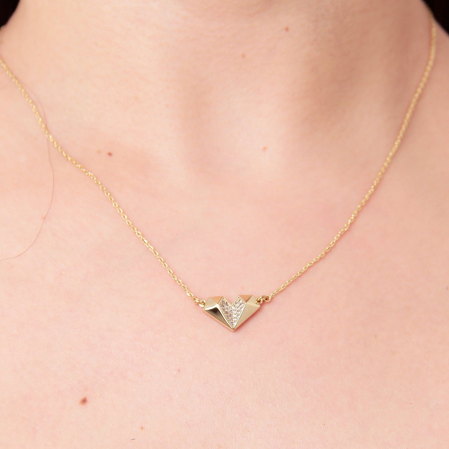Collar en baño de oro 18k
