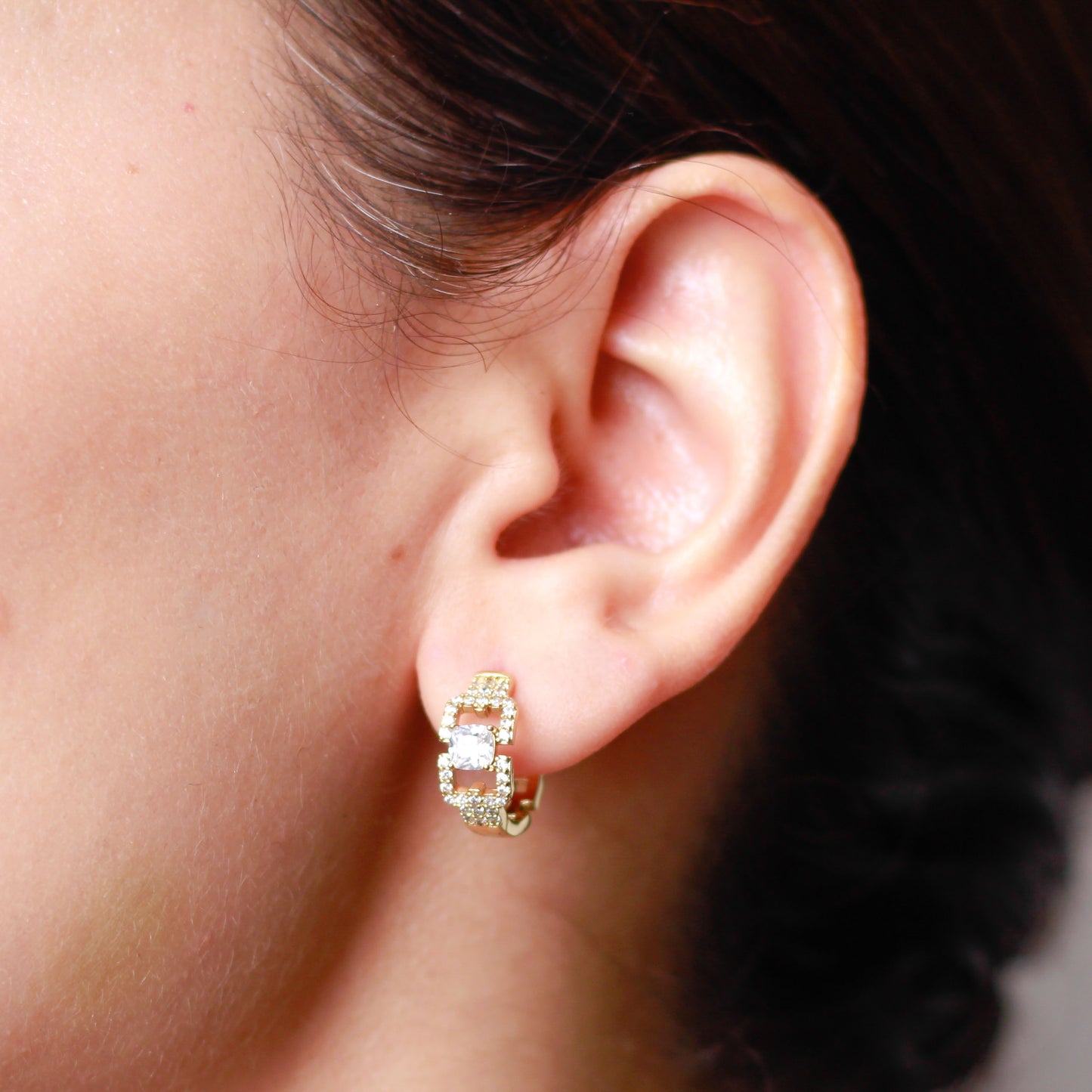 Arete en baño de oro 18k