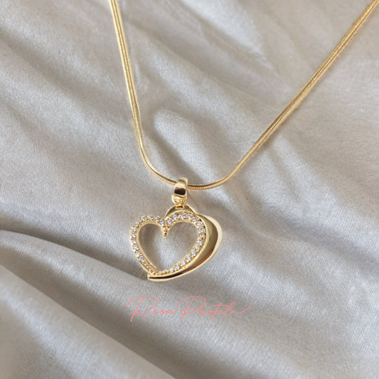 Collar en baño de oro 18k