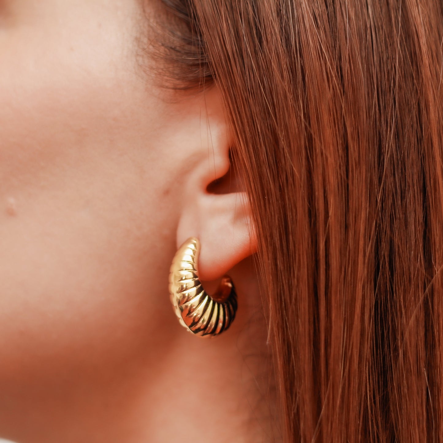 Arete en baño de oro 18k