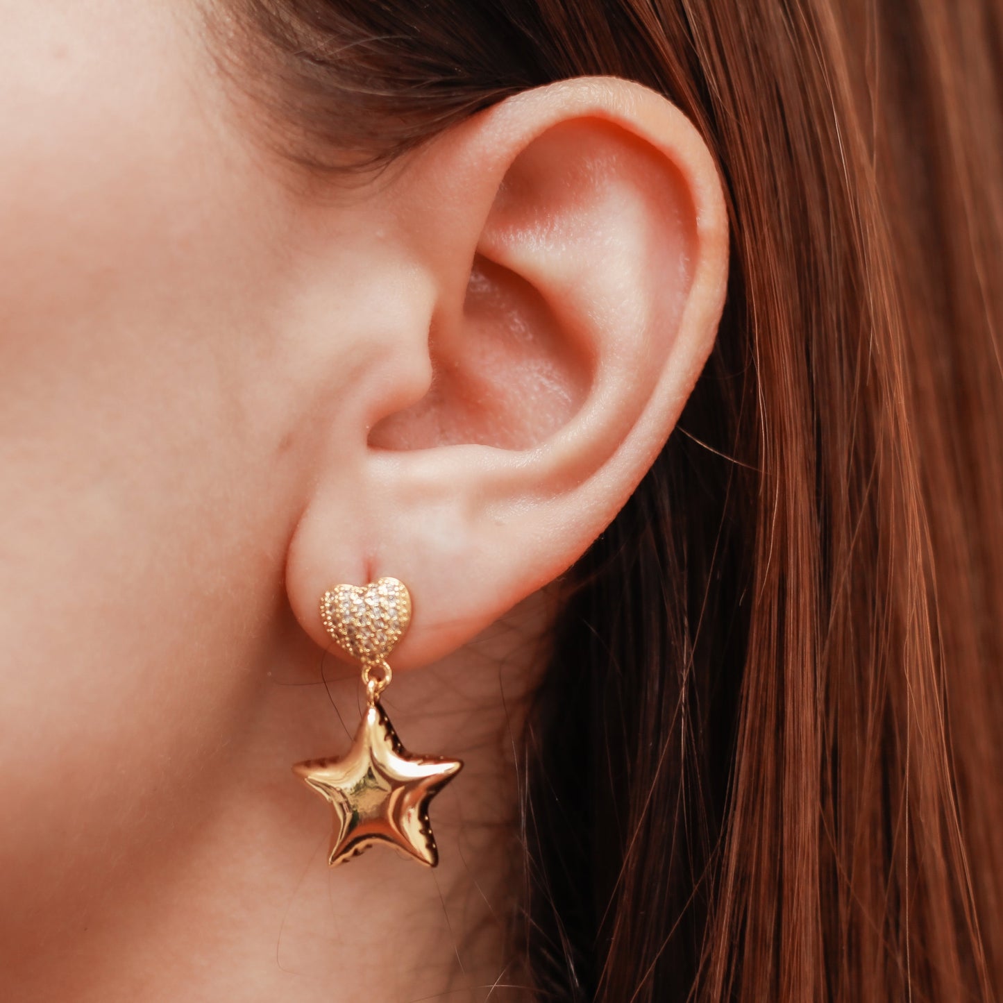 Arete en baño de oro 18k