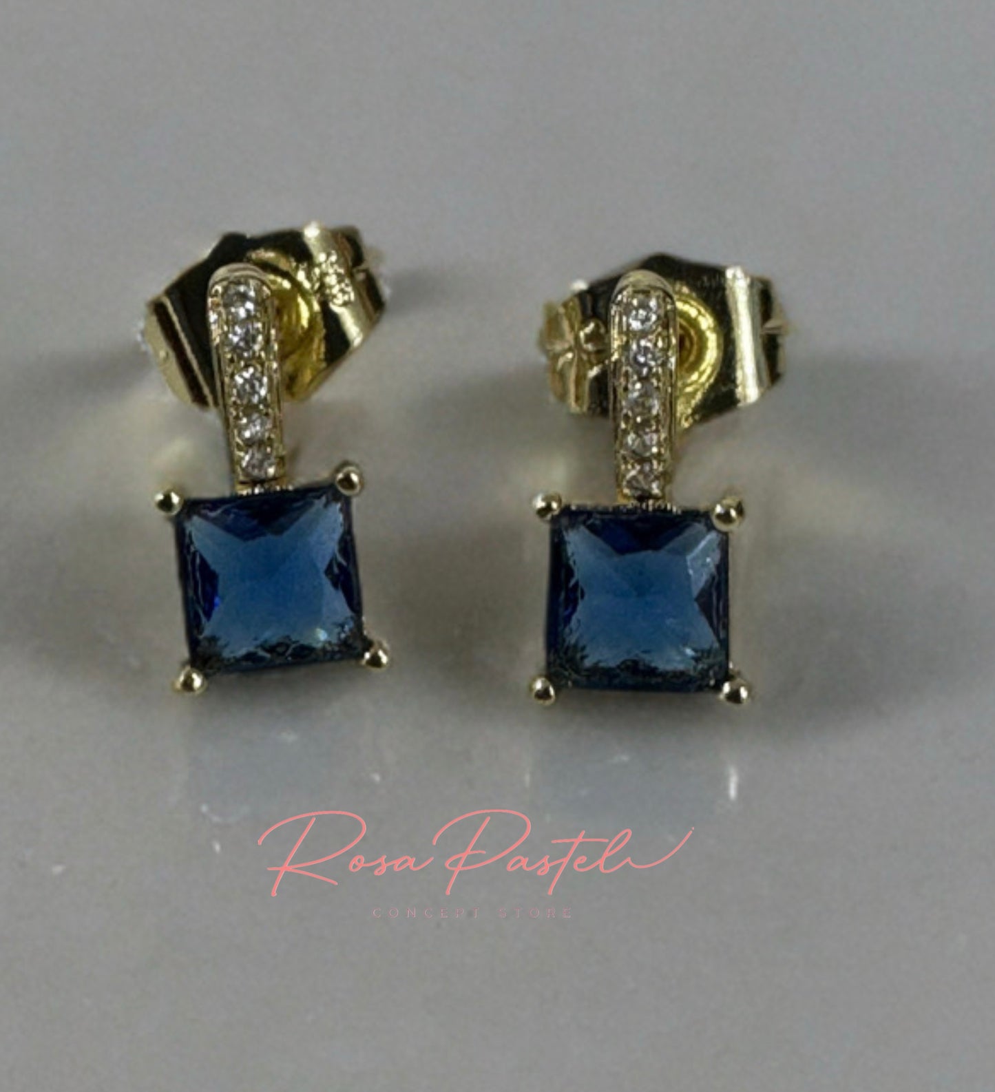 Aretes en baño de oro 18k