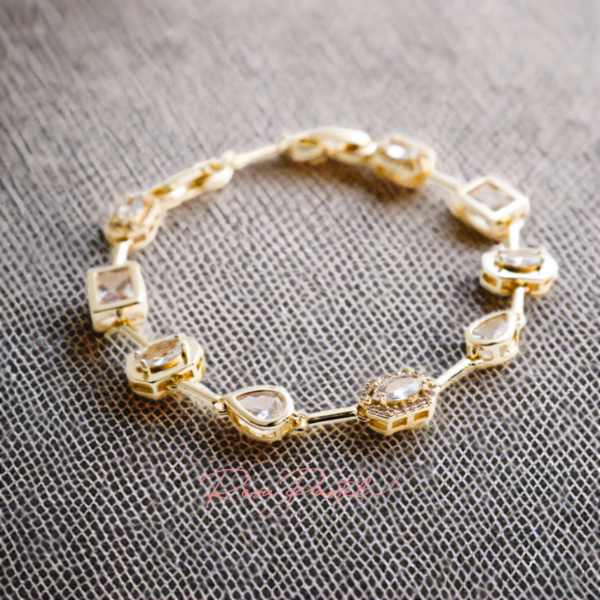 Pulsera en baño de oro 18k