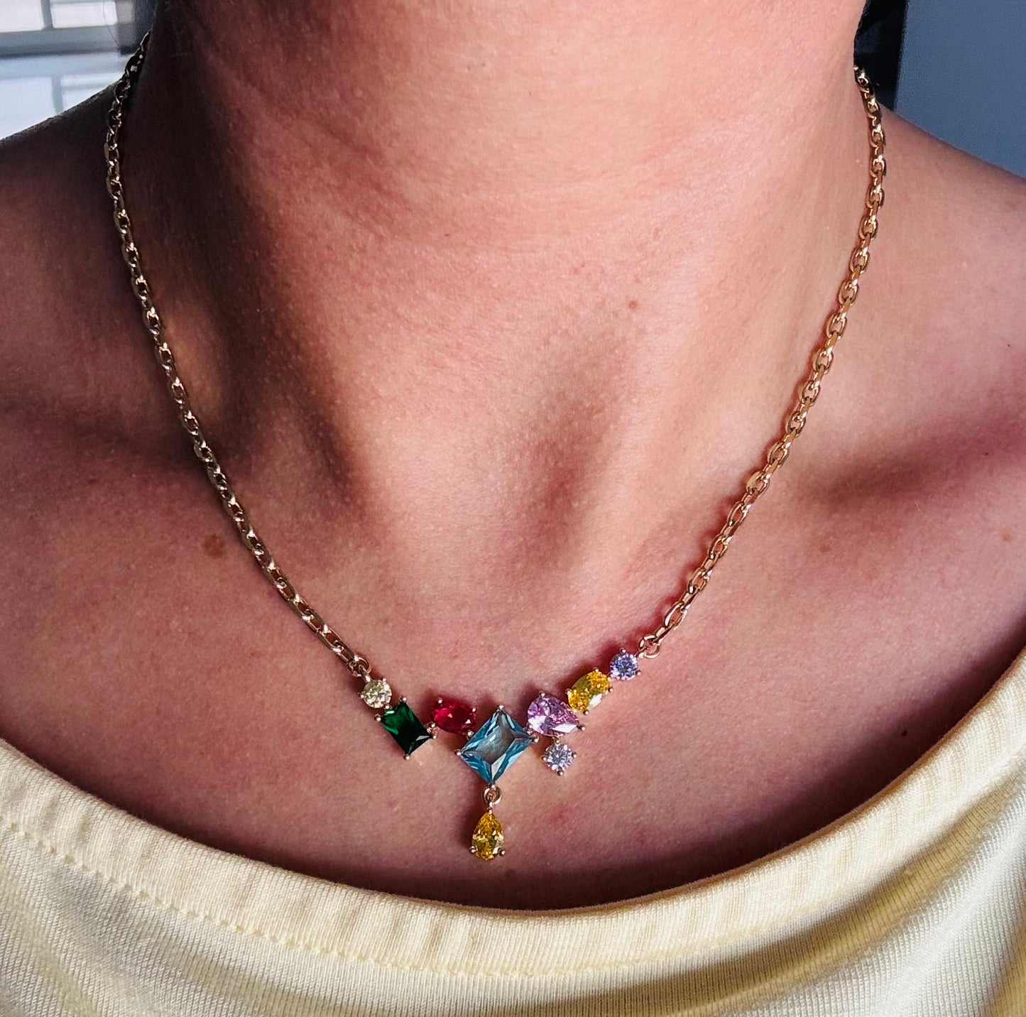 Collar en baño de oro 18k