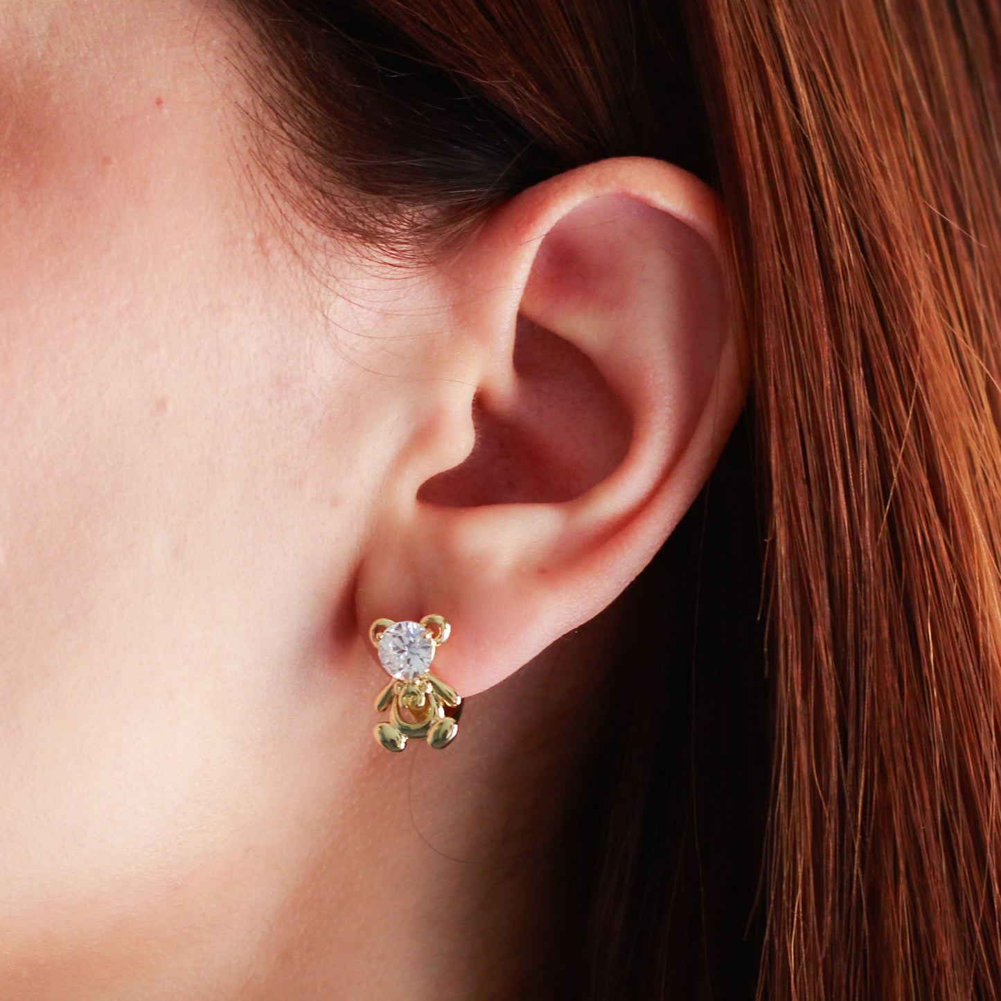 Arete en baño de oro 18 kilates