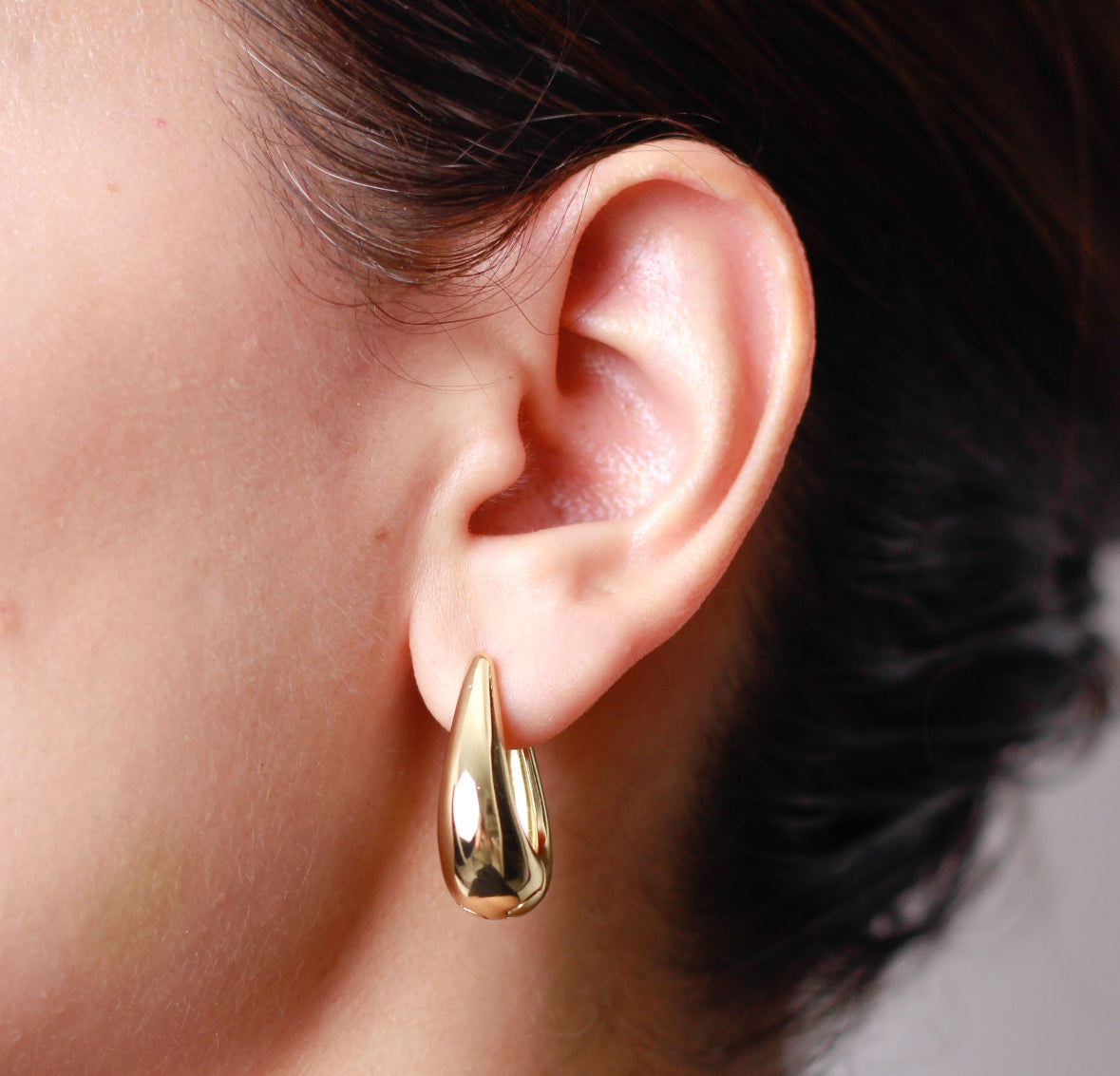 Arete en baño de oro 18k