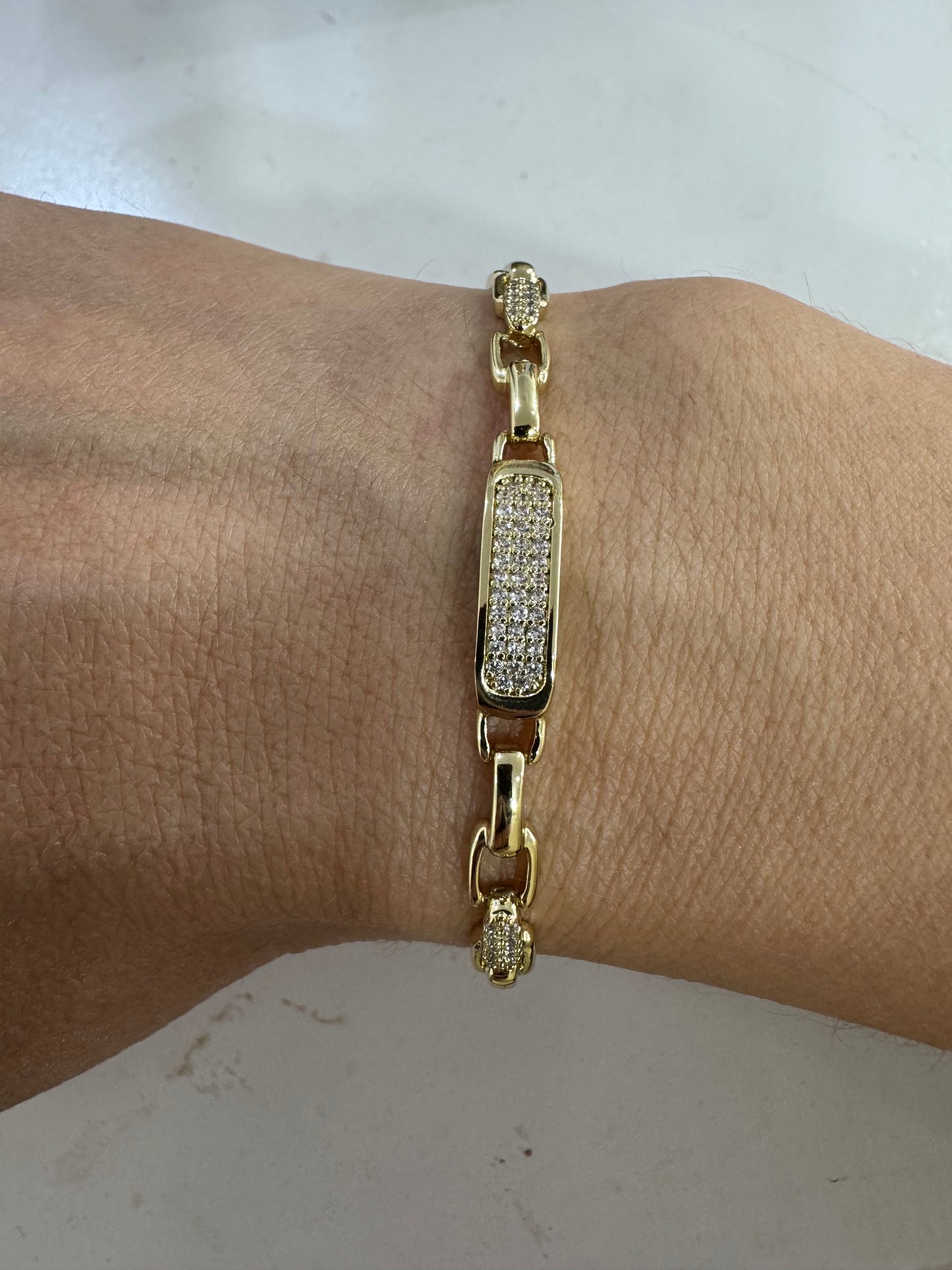 Pulsera en baño de oro 18k