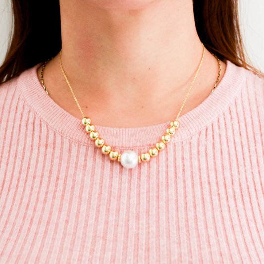 Collar en baño de oro 18k