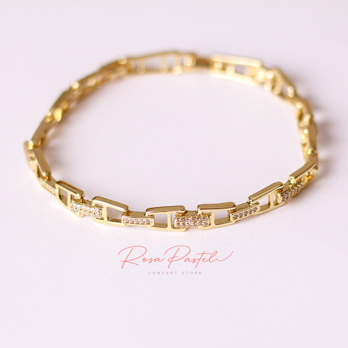 Pulsera  en baño de oro 18k
