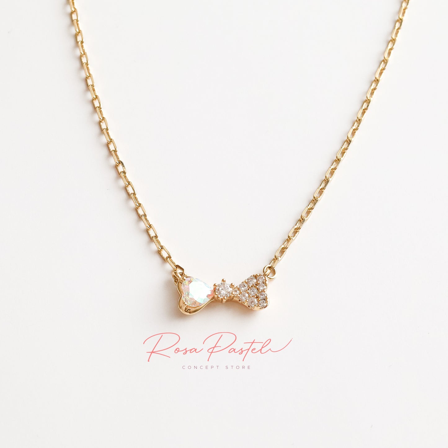 Collar en baño de oro 18k