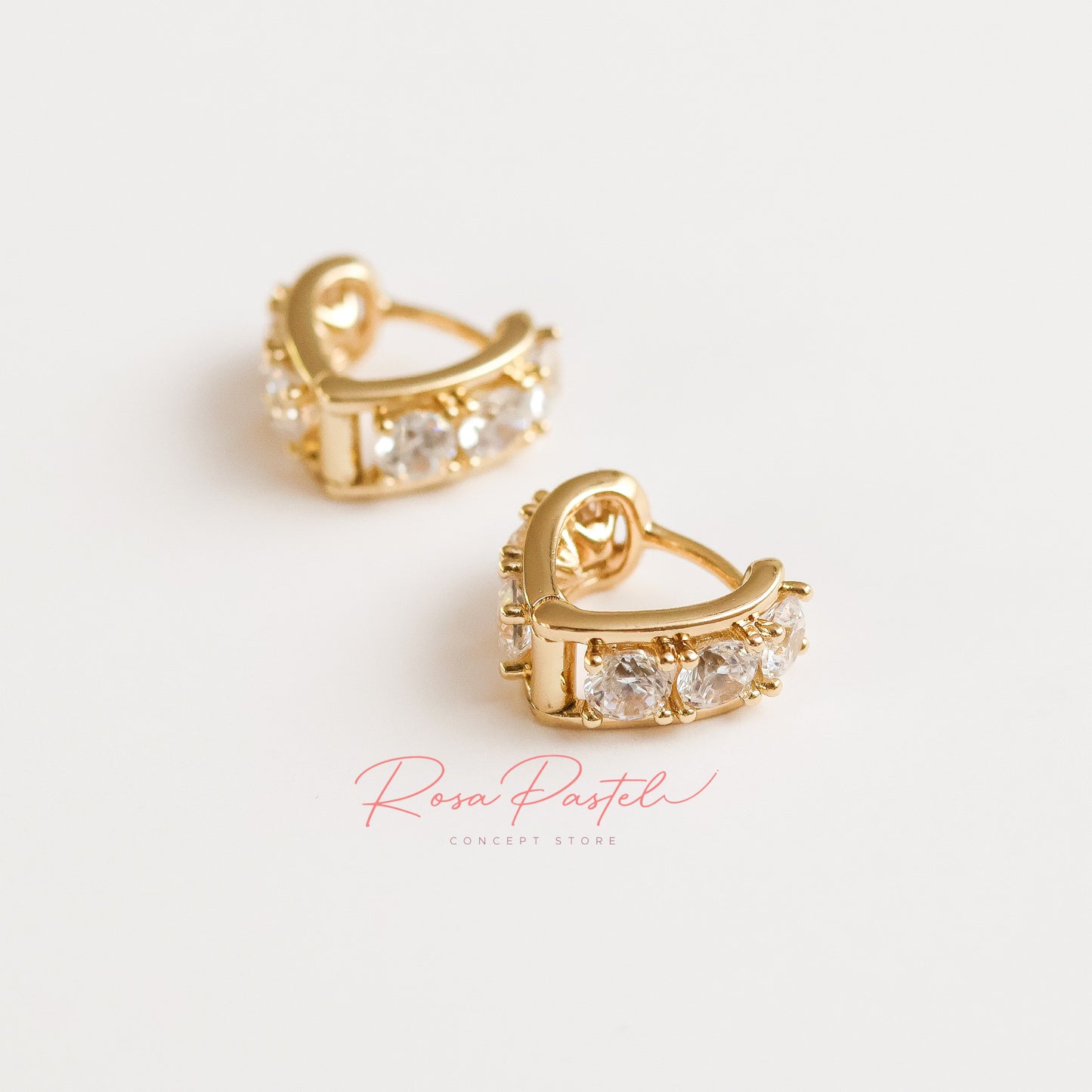 Arete en baño de oro 18k