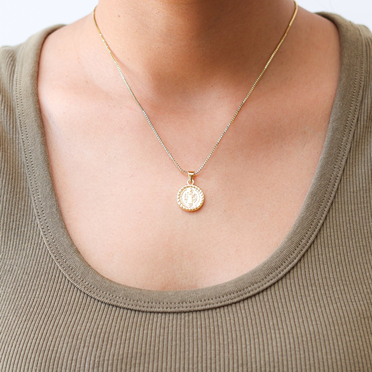 Collar en baño de oro 18 k
