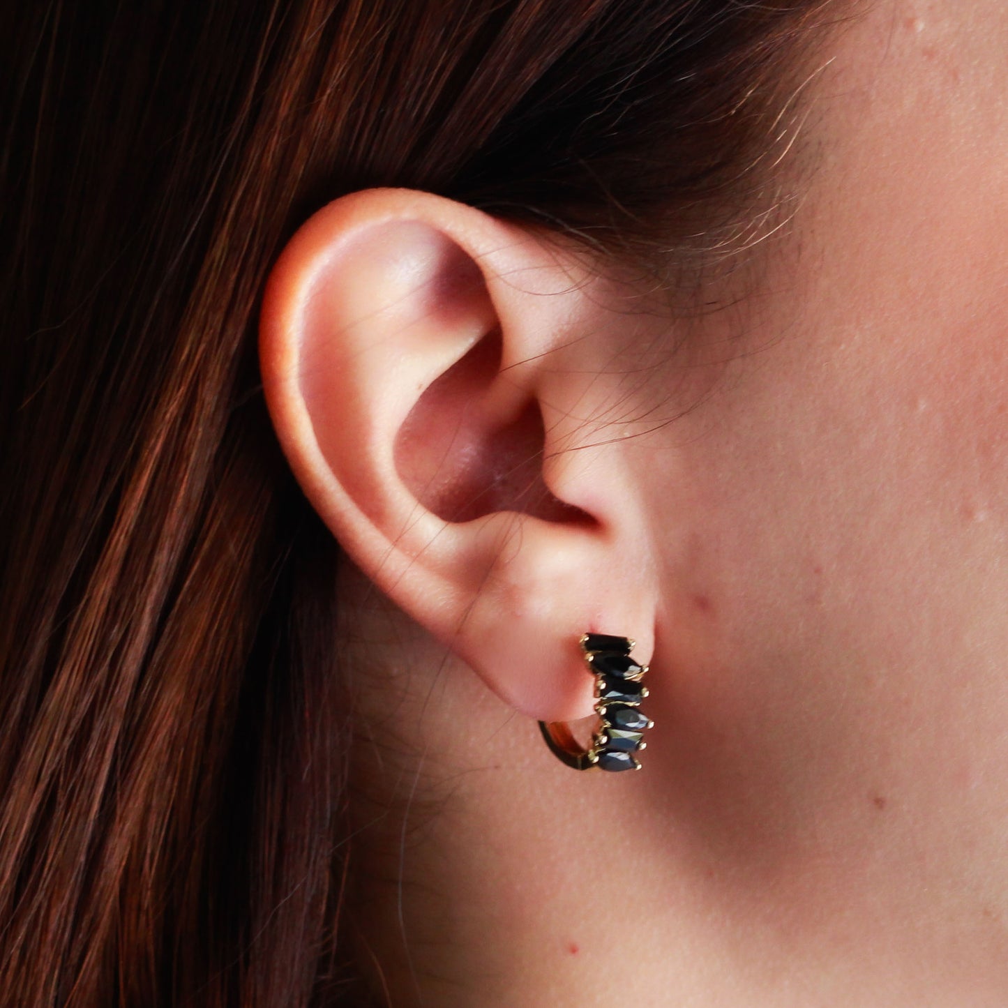 Arete en baño de oro 18 kilates