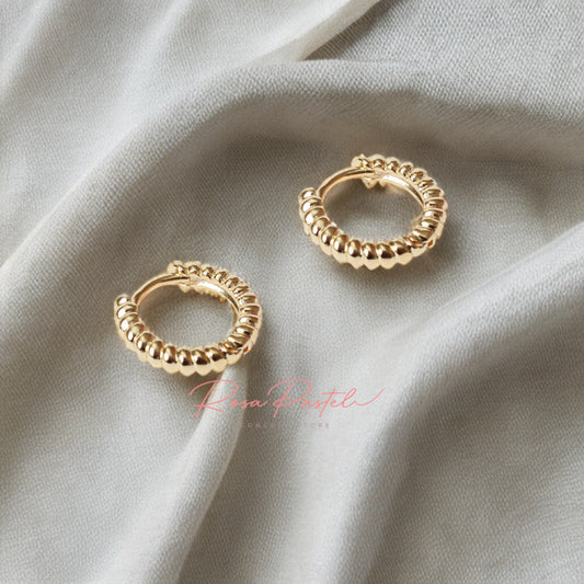 Arete en baño de oro 18k