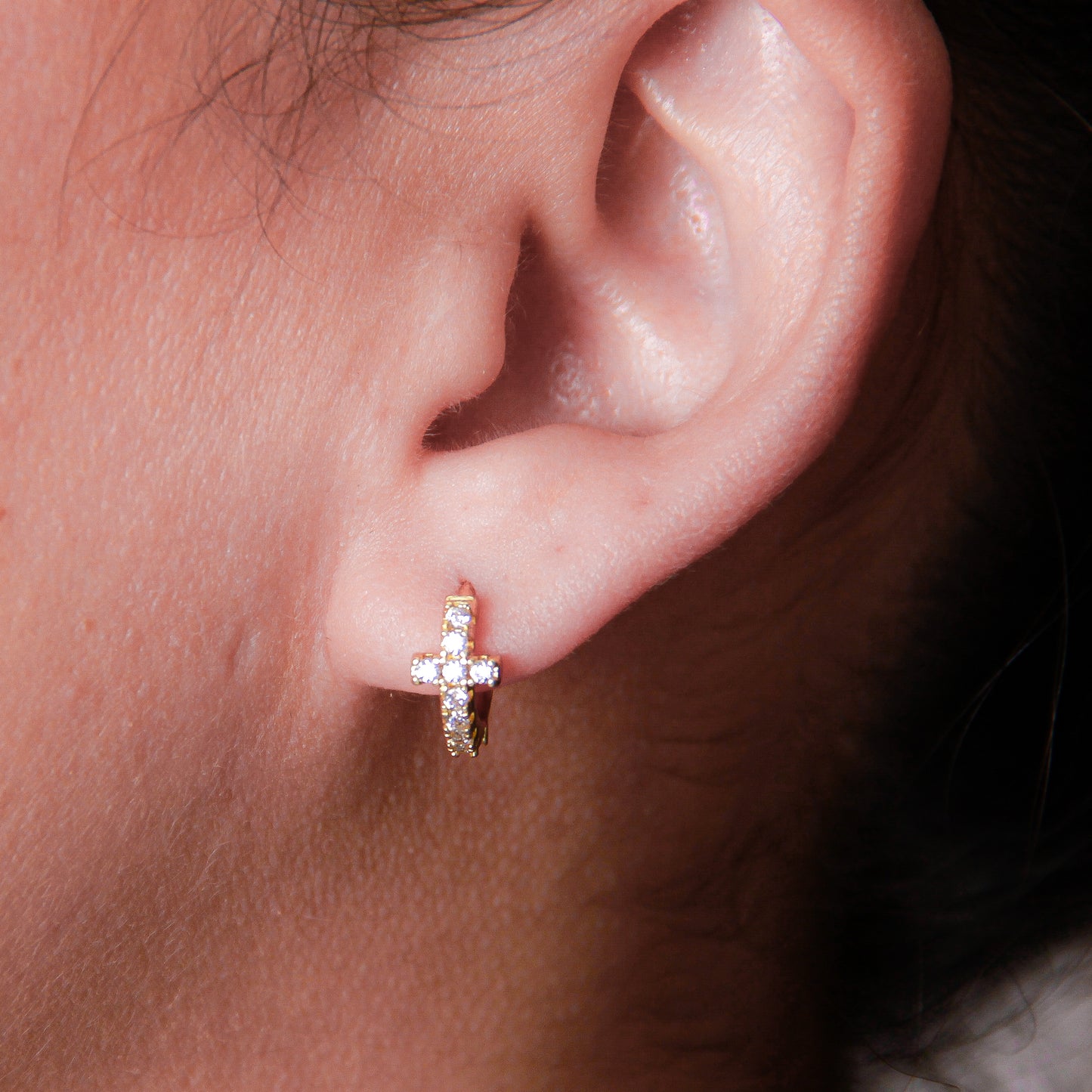 Aretes MINI en baño de oro 18k