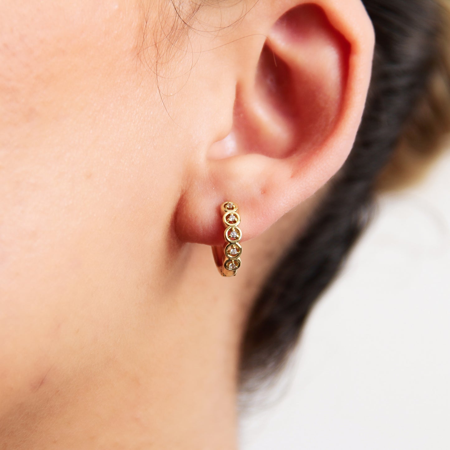 Arete en baño de oro 18K