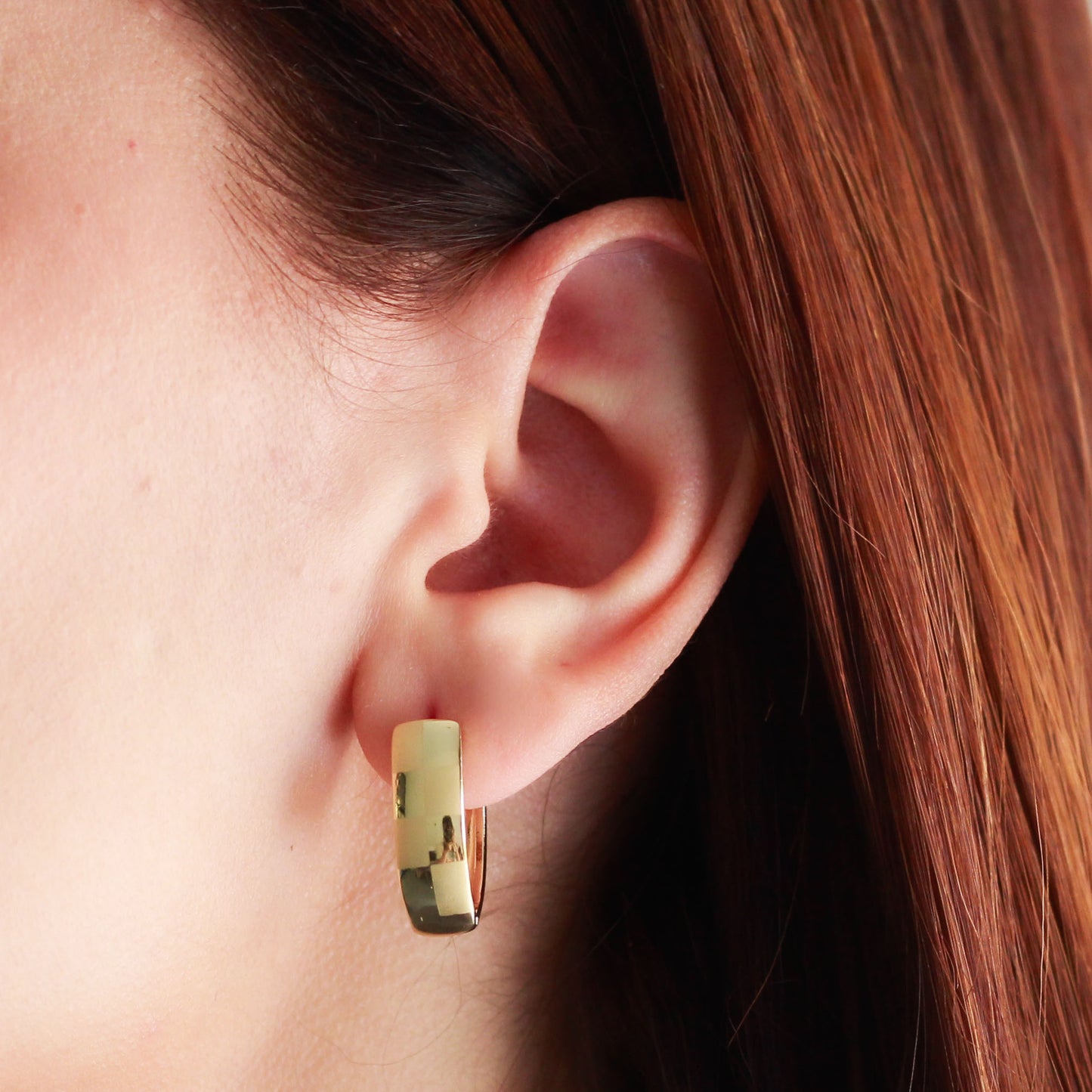 Arete en baño de oro 18 kilates