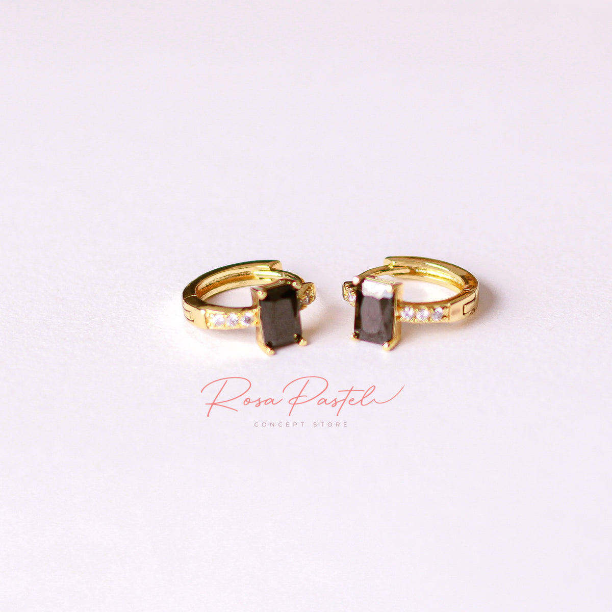 Arete en baño de oro 18k