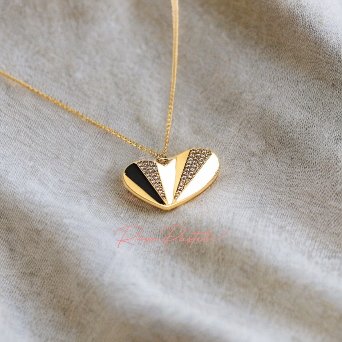 Collar en baño de oro 18k