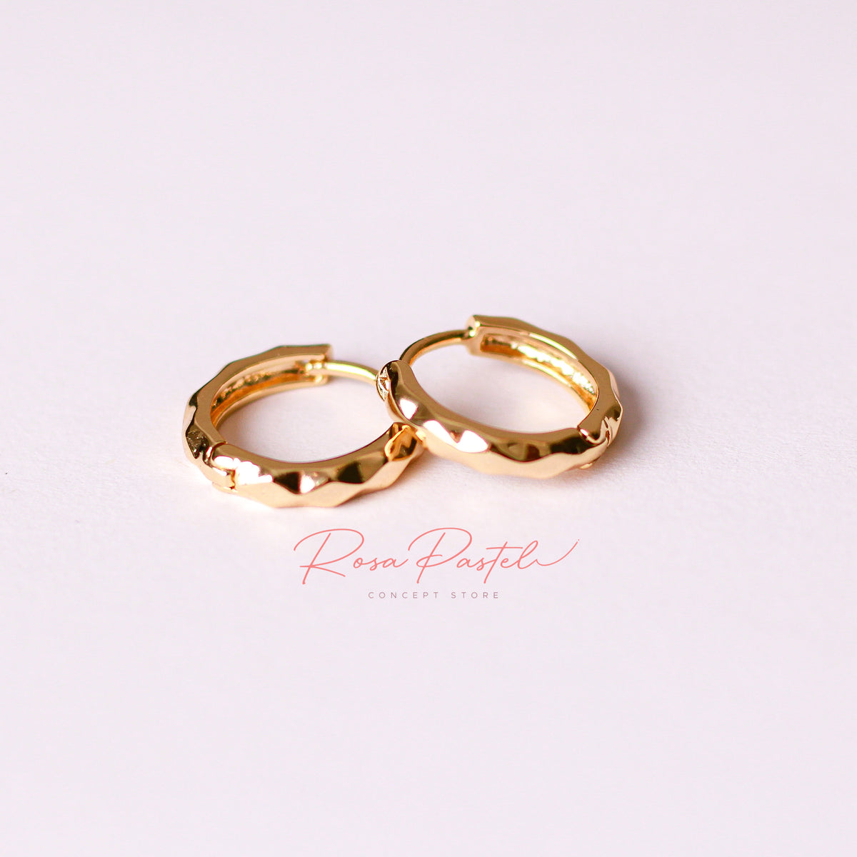 Arete en baño de oro 18k