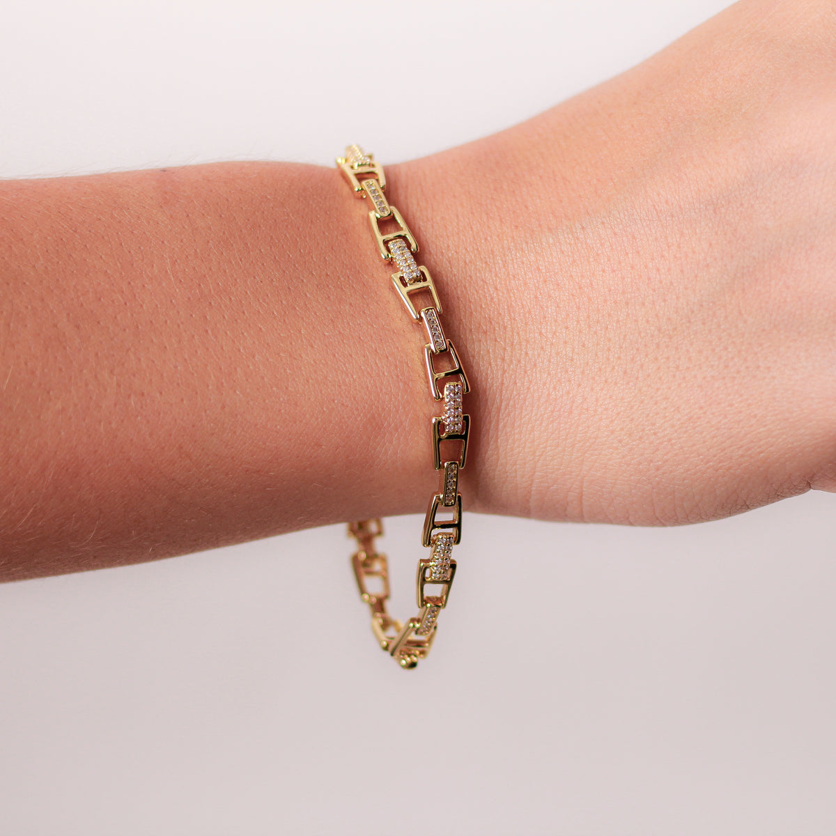 Pulsera  en baño de oro 18k