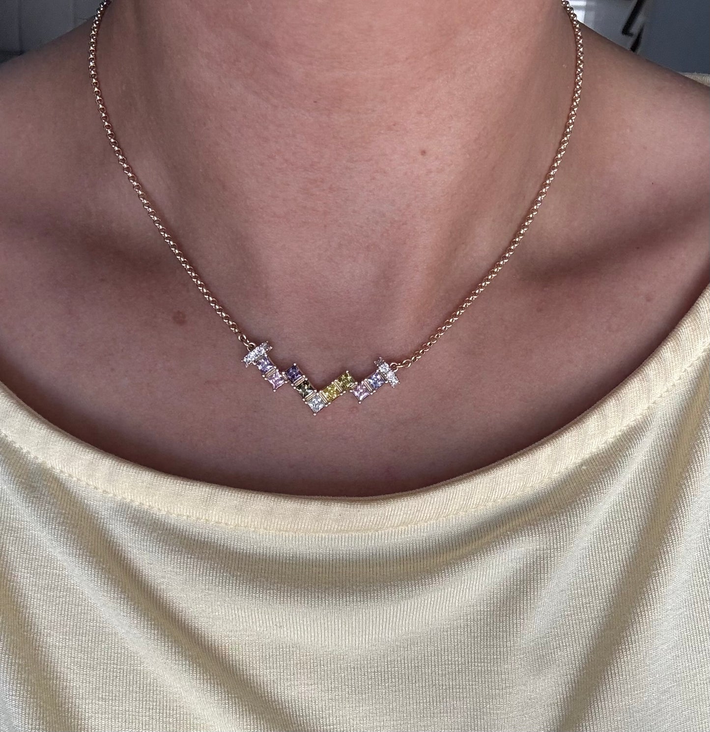 Collar en baño de oro 18k