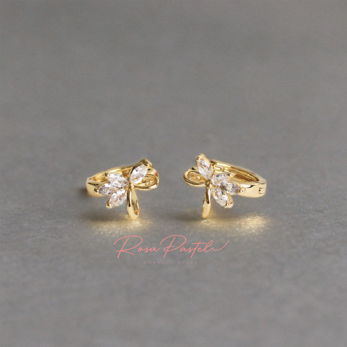 Arete en baño de oro 18K