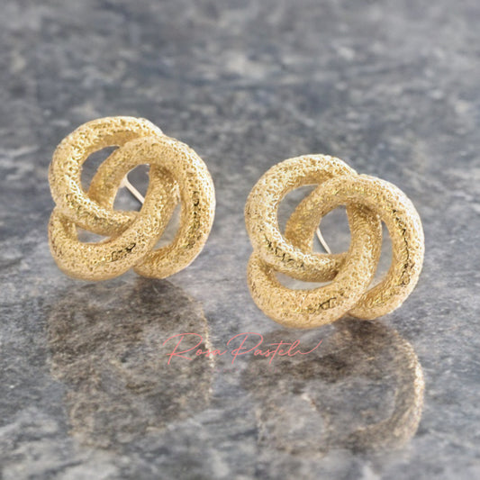 Arete en baño de oro 18k
