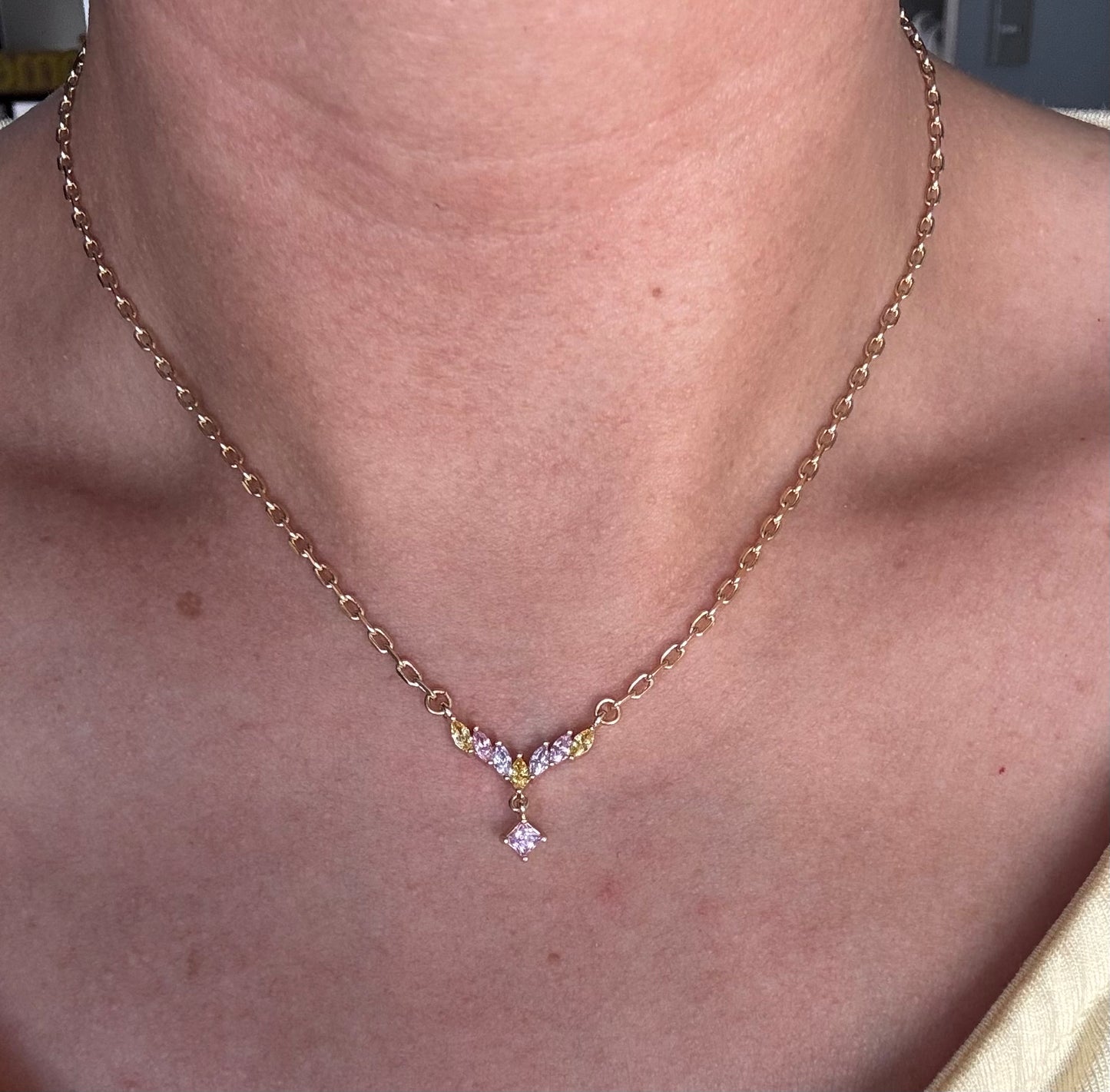 Collar en baño de oro 18k