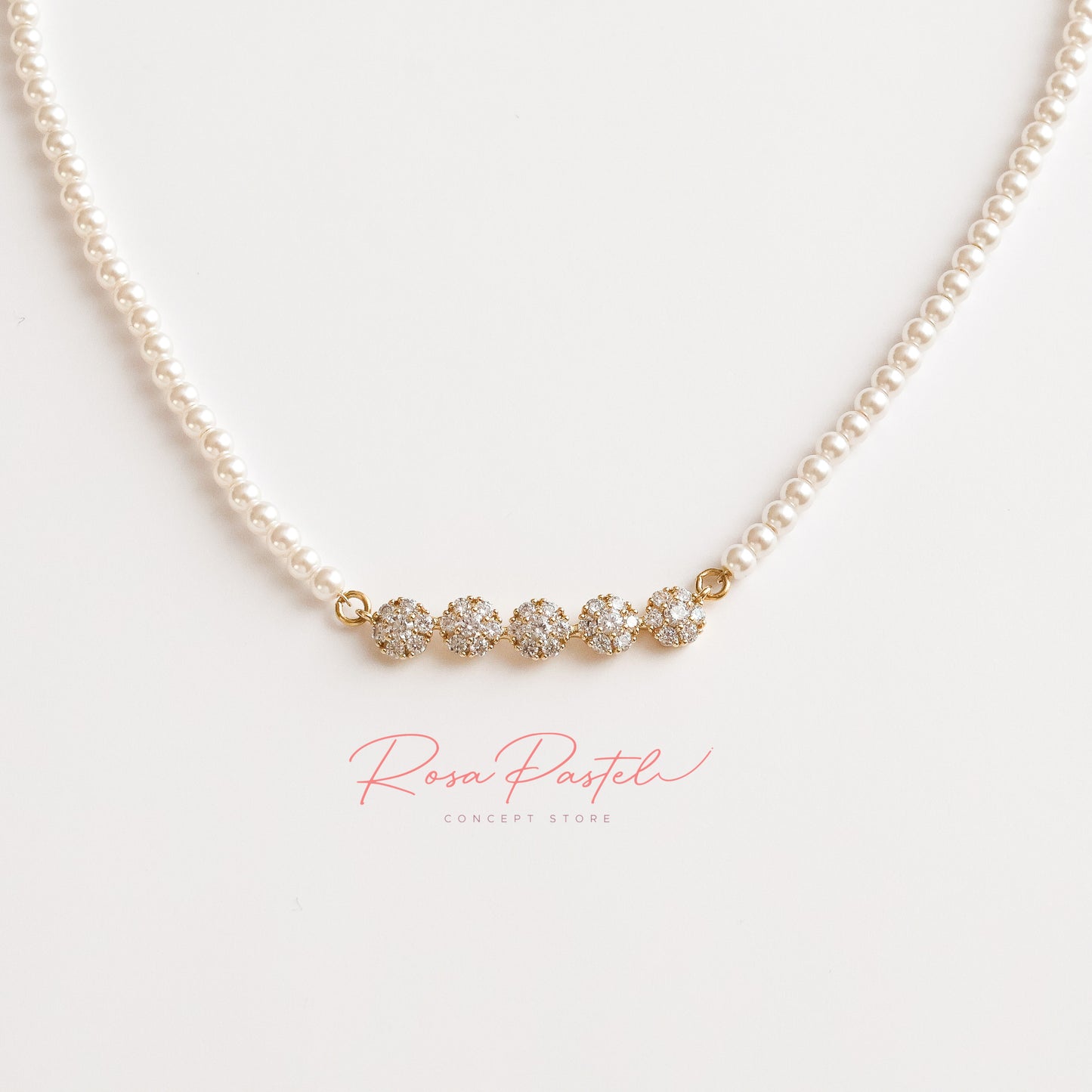 Collar en baño de oro 18k